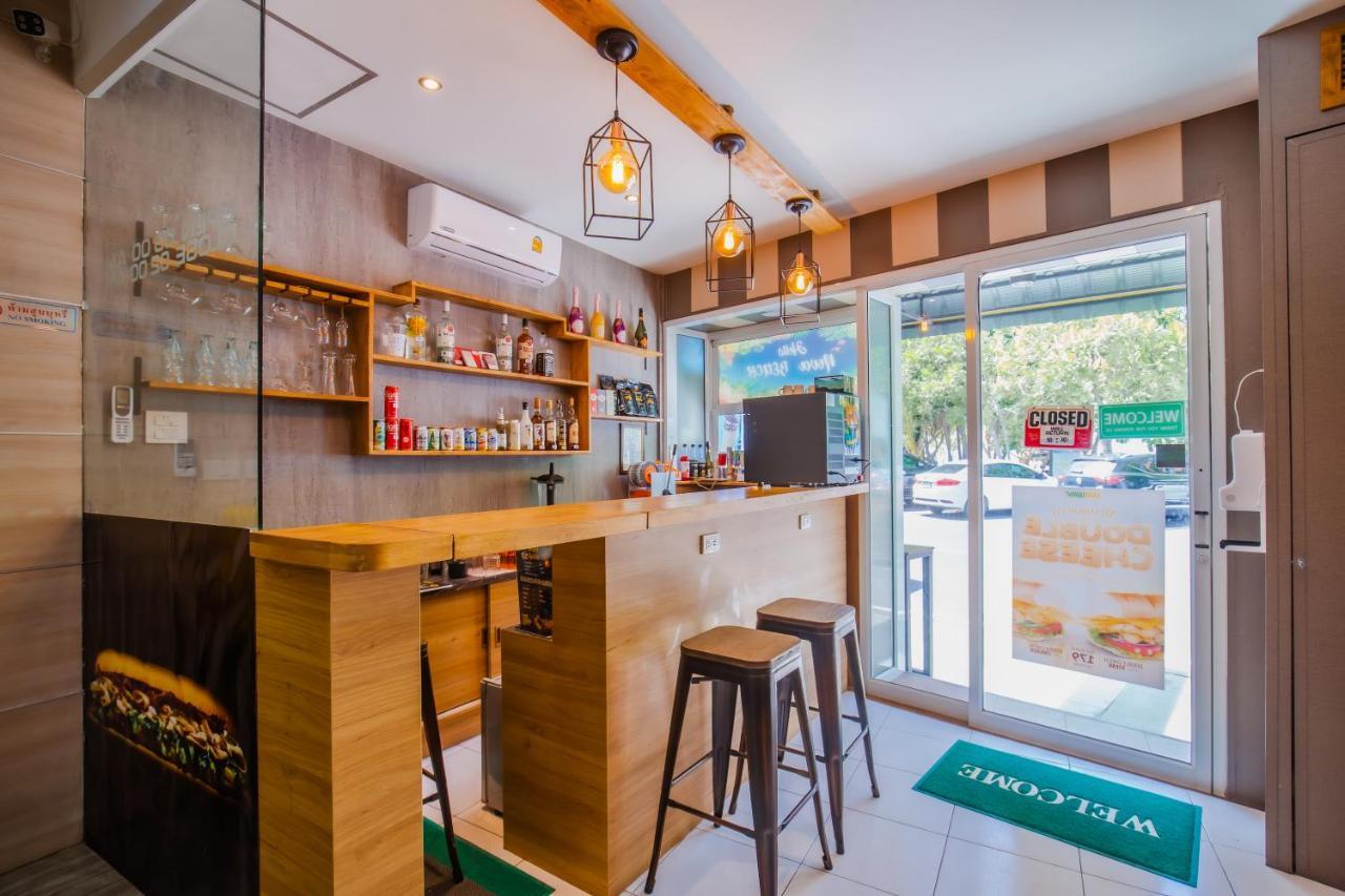 Time Out Hotel Patong Zewnętrze zdjęcie