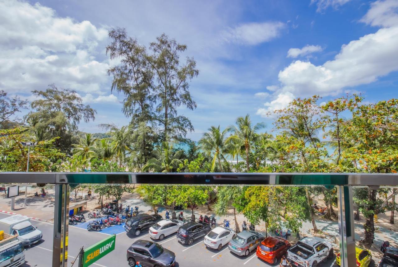 Time Out Hotel Patong Zewnętrze zdjęcie