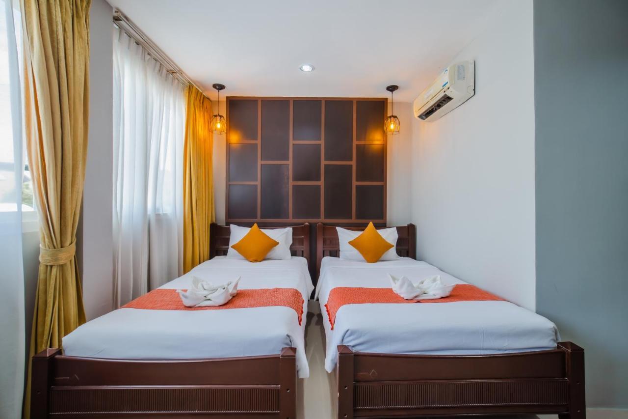 Time Out Hotel Patong Zewnętrze zdjęcie