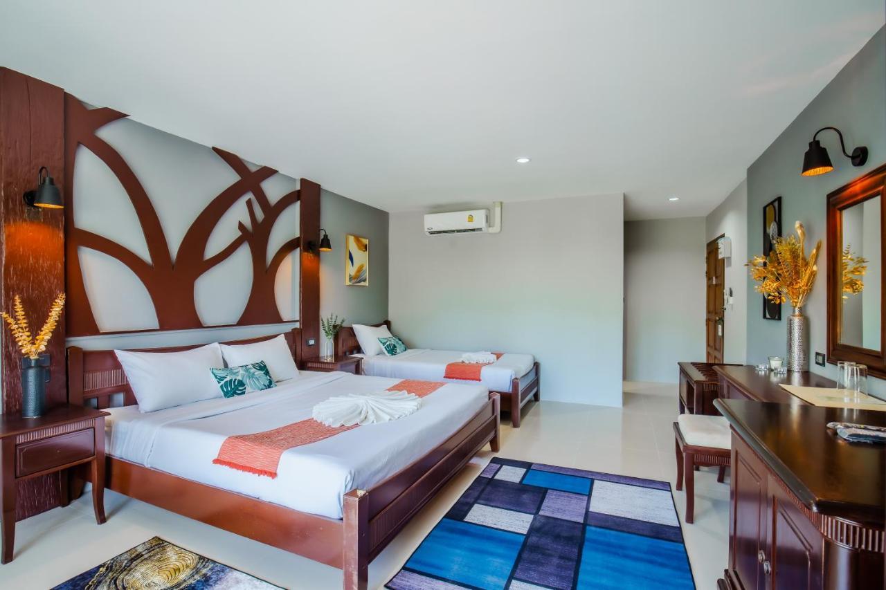 Time Out Hotel Patong Zewnętrze zdjęcie
